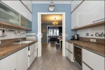 Cetinjska | 4zida.rs