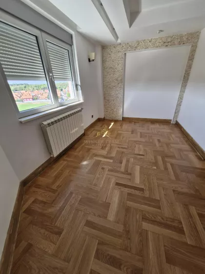 Vašarište | 4zida.rs