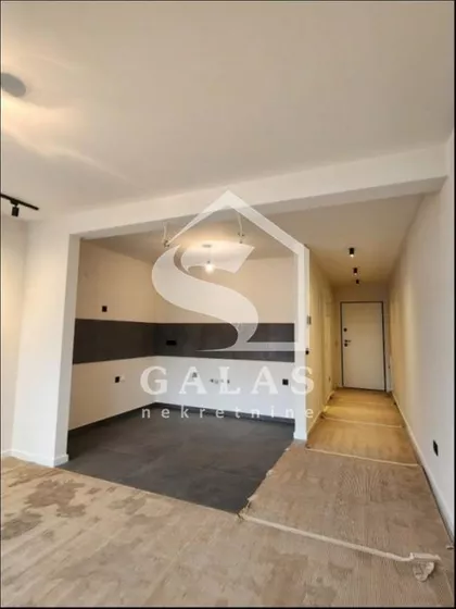 Lekino Brdo | 4zida.rs