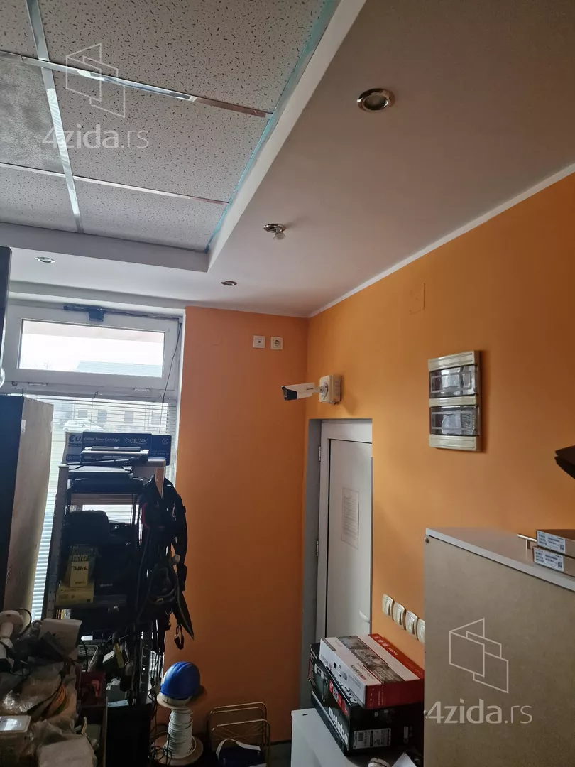 Poslovni prostor | 4zida