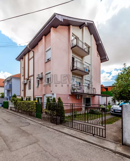 Humska | 4zida.rs