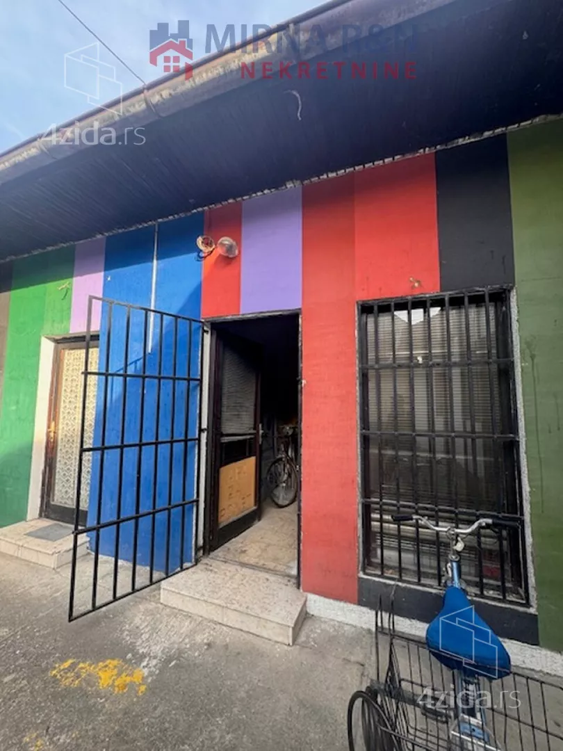 Poslovni prostor | 4zida