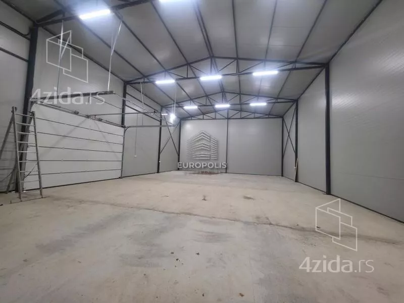 Hala | 4zida
