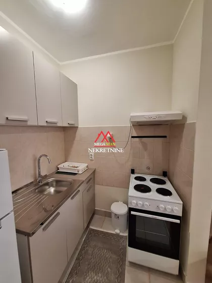 Valentina Vodnika | 4zida.rs