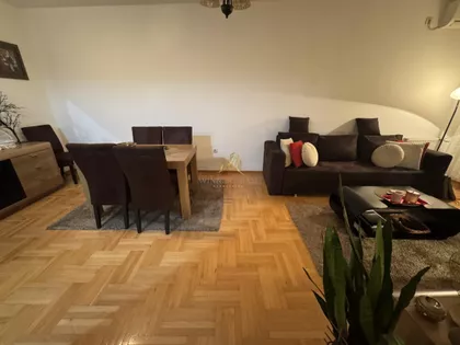 Vašarište | 4zida.rs
