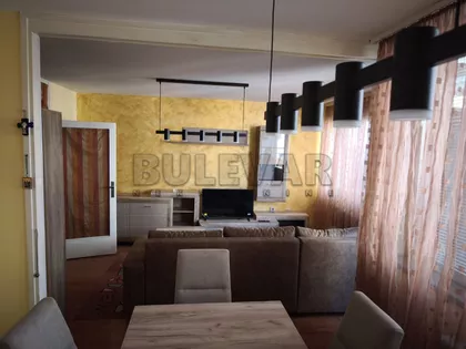 Cara Uroša | 4zida.rs