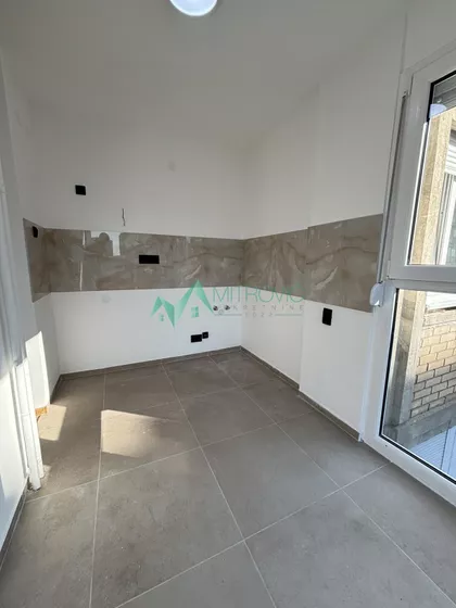 Bulevar Oslobođenja | 4zida.rs