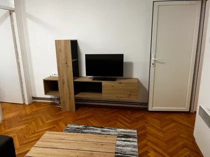 Vardarska 9 | 4zida.rs