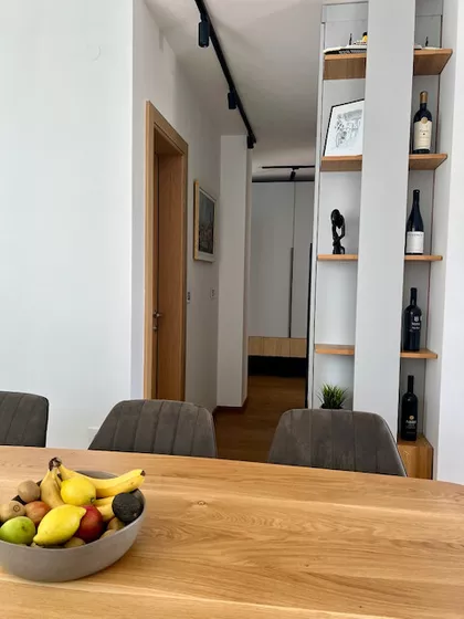 Laze Nančića | 4zida.rs