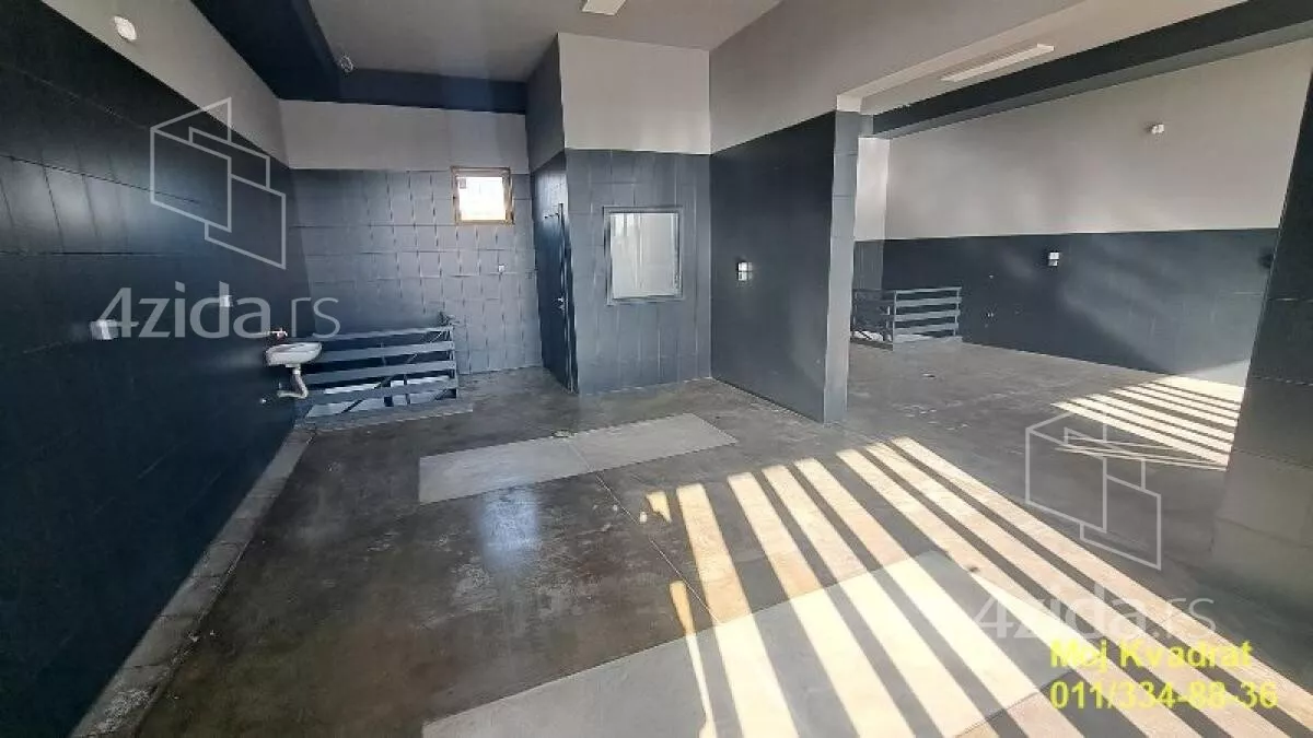 Poslovni prostor | 4zida