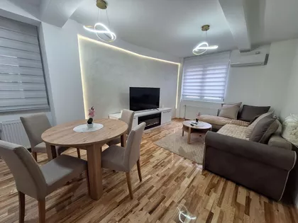 Gradske lokacije | 4zida.rs