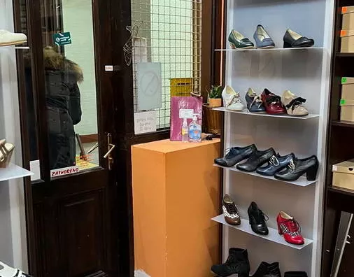 Lokal | 4zida