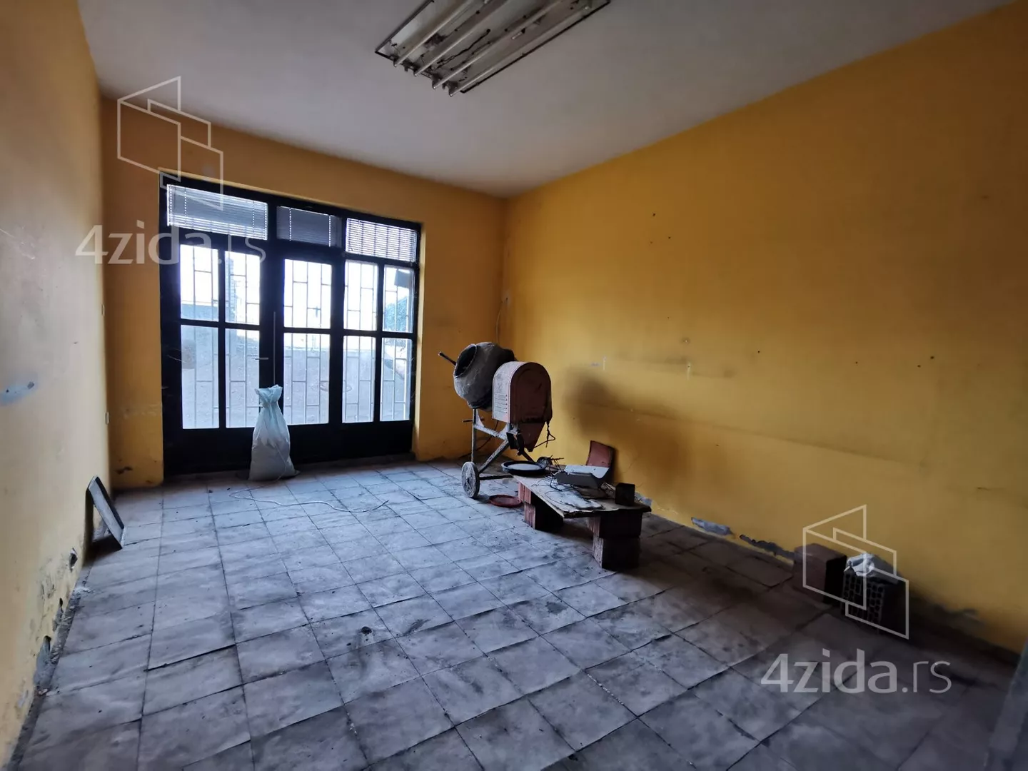 3-etažna kuća | 4zida