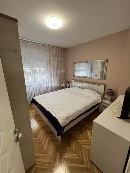 Stara Selenča | 4zida.rs