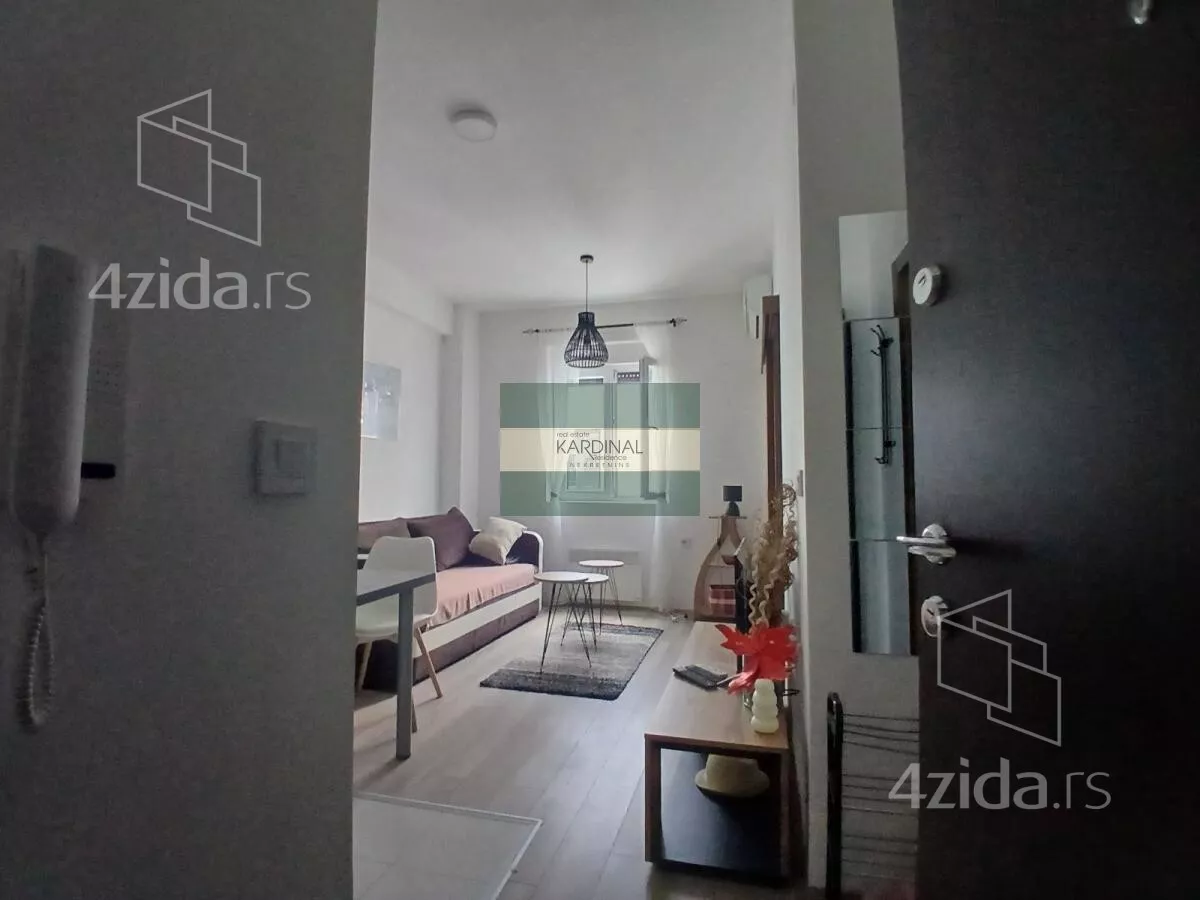 Garsonjera | 4zida