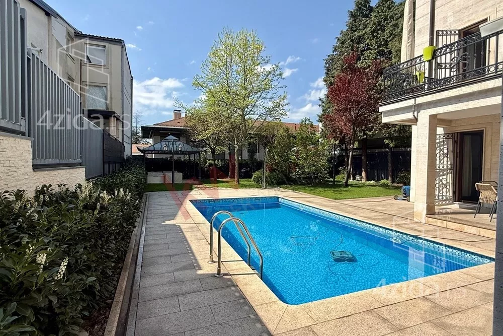 4-etažna kuća | 4zida