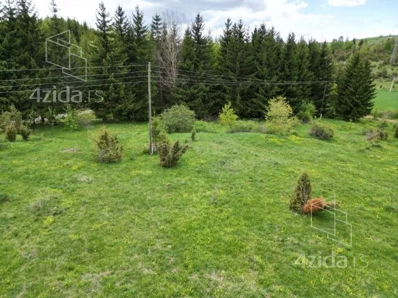 Plac | 4zida