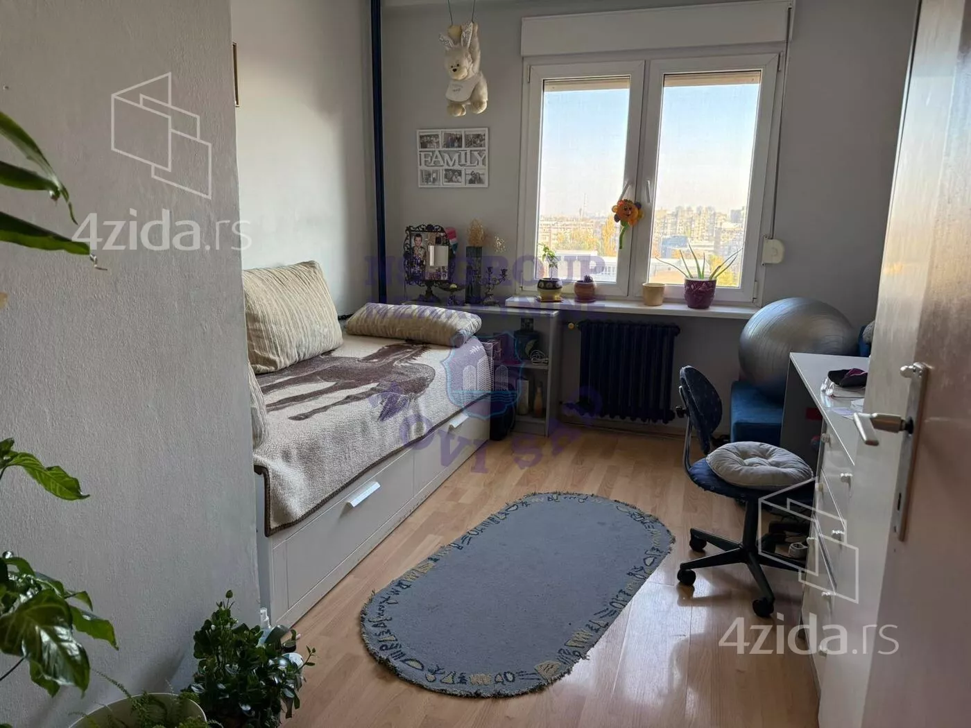 Dvoiposoban stan | 4zida