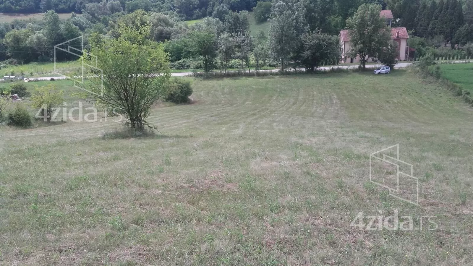 Plac | 4zida