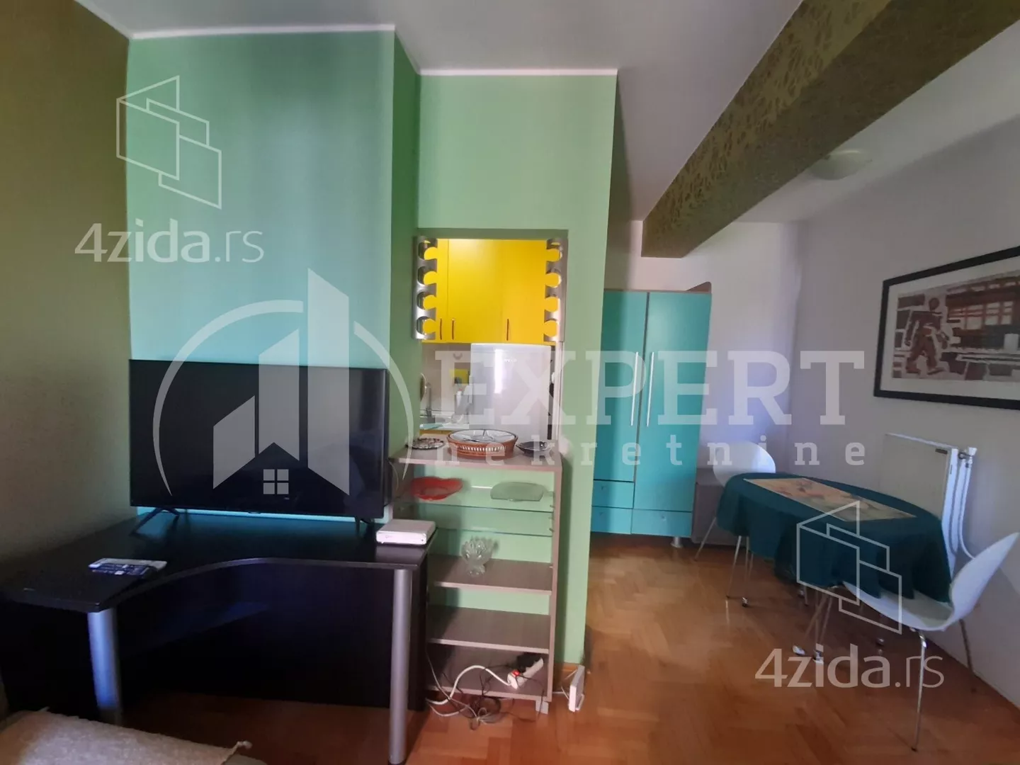 Garsonjera | 4zida