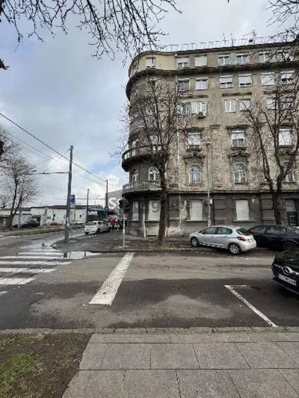 Poenkareova | 4zida.rs