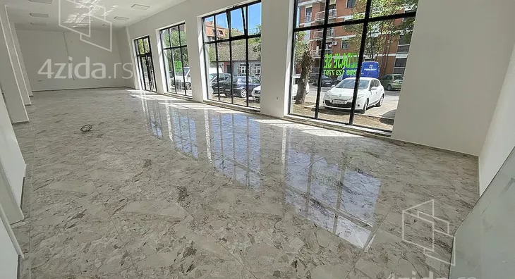 Poslovni prostor | 4zida