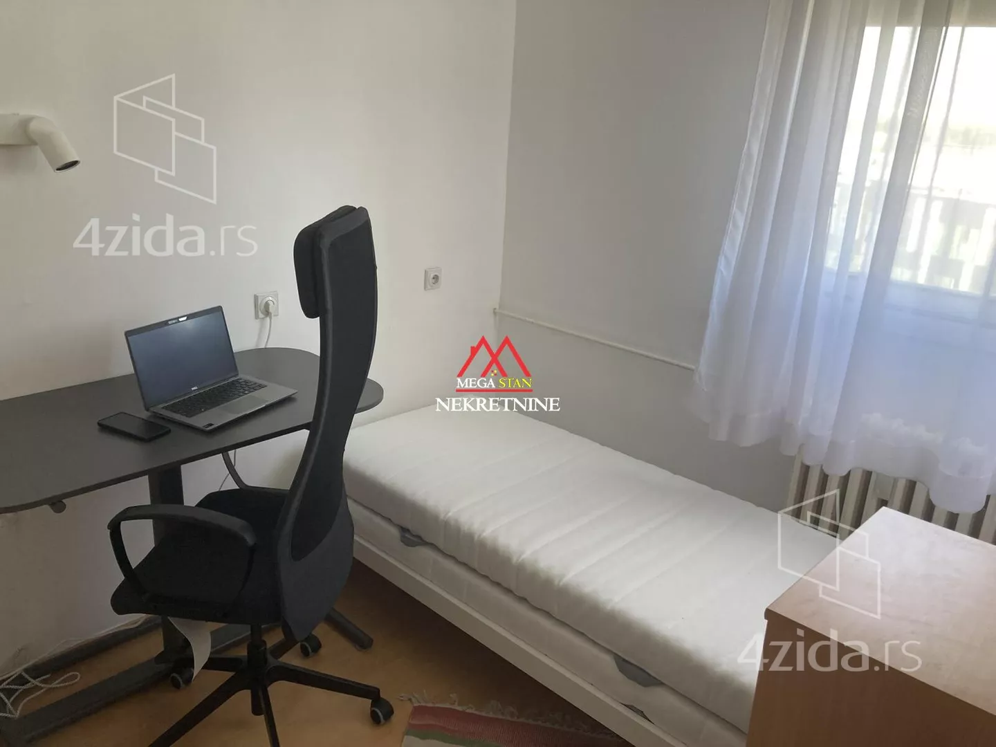 Troiposoban stan | 4zida