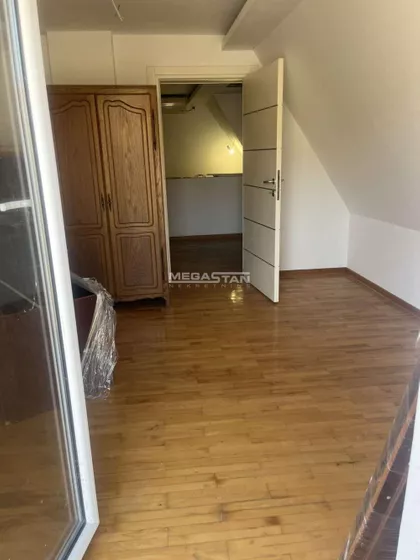 Šumadijska | 4zida.rs