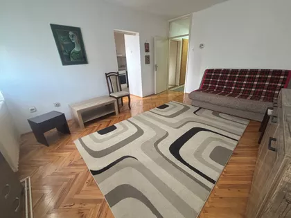 Trkalište | 4zida.rs