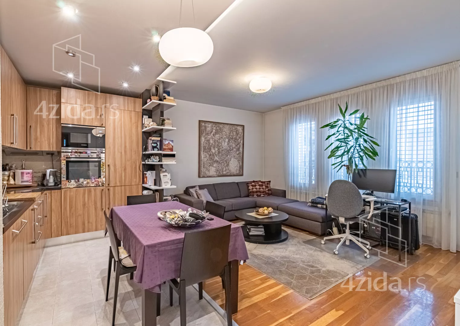 Trosoban stan | 4zida