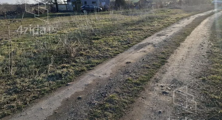 Plac | 4zida