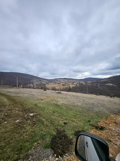 Zaselak Slovići 4 | 4zida.rs