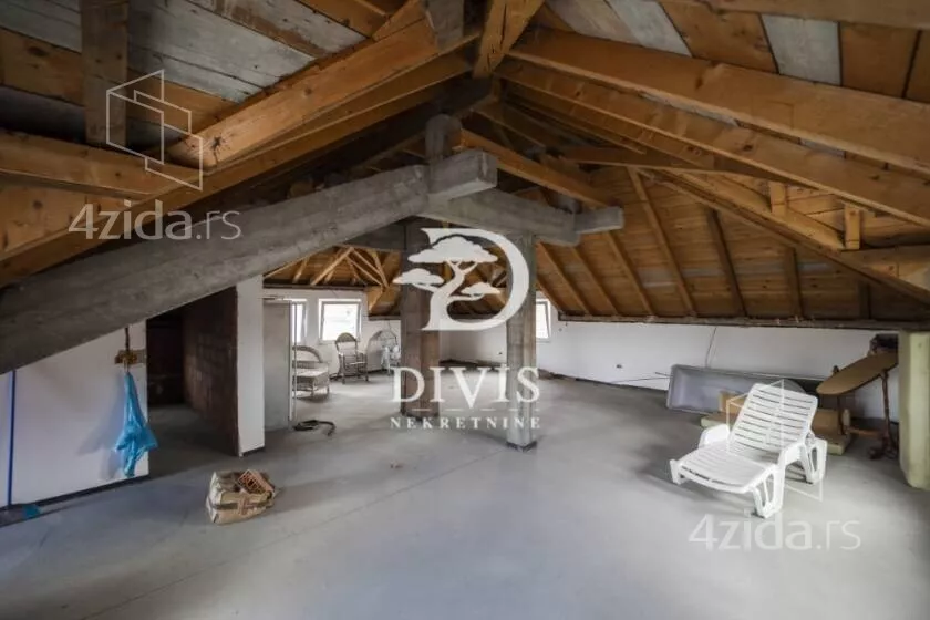 3-etažna kuća | 4zida
