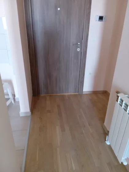 Trejdjunik 4 | 4zida.rs