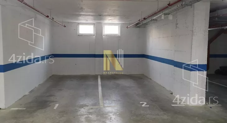 Parking | 4zida
