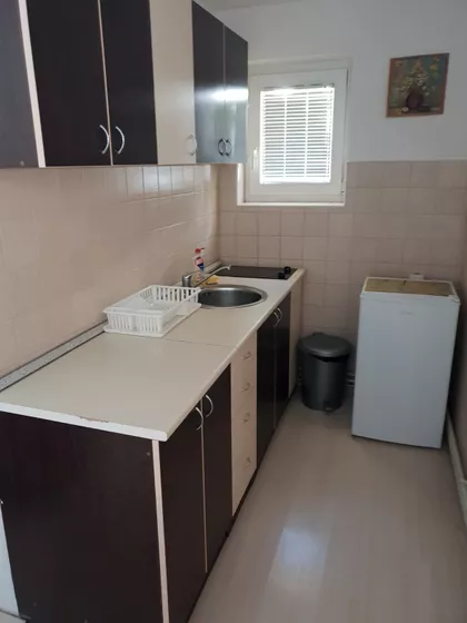 Karaula 76 | 4zida.rs