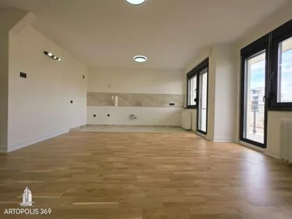 Sime Igumanova | 4zida.rs