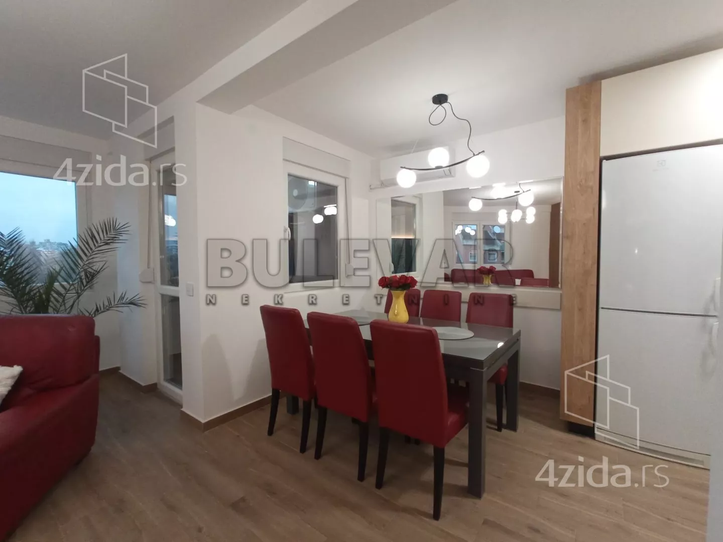 Troiposoban stan | 4zida