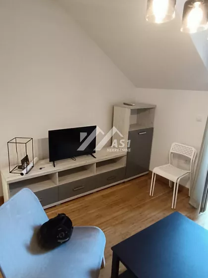 Koste Racina | 4zida.rs