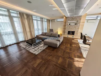Stan za izdavanje · 148 m² · Dedinje, Savski Venac, Beograd