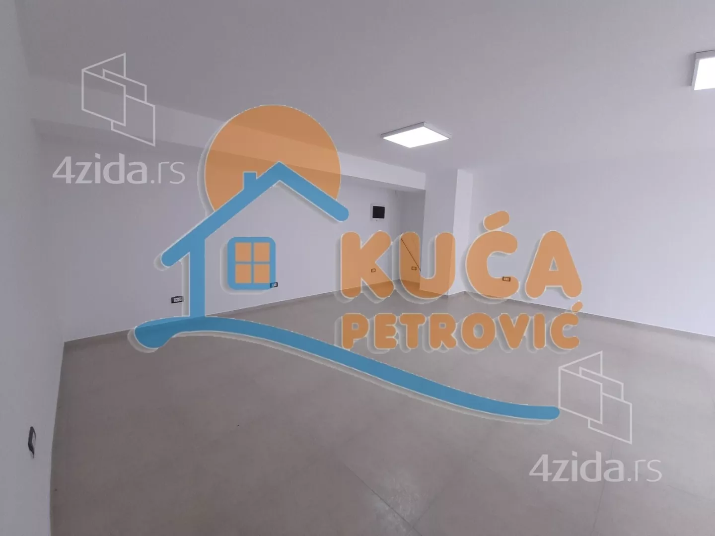 Lokal | 4zida