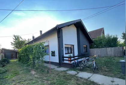 Samoborska 15 | 4zida.rs
