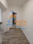 Lokal | 4zida