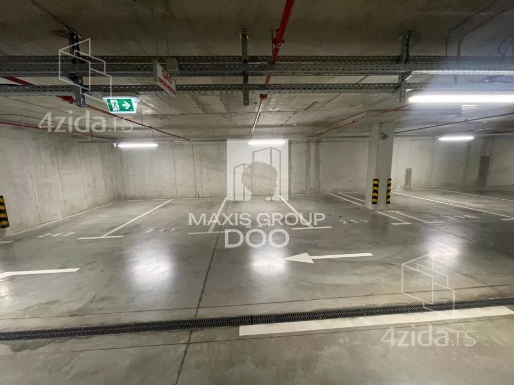 Garaža | 4zida
