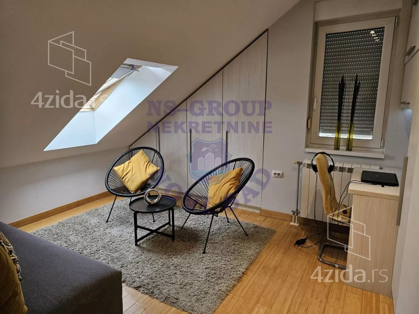 Četvoroiposoban stan | 4zida