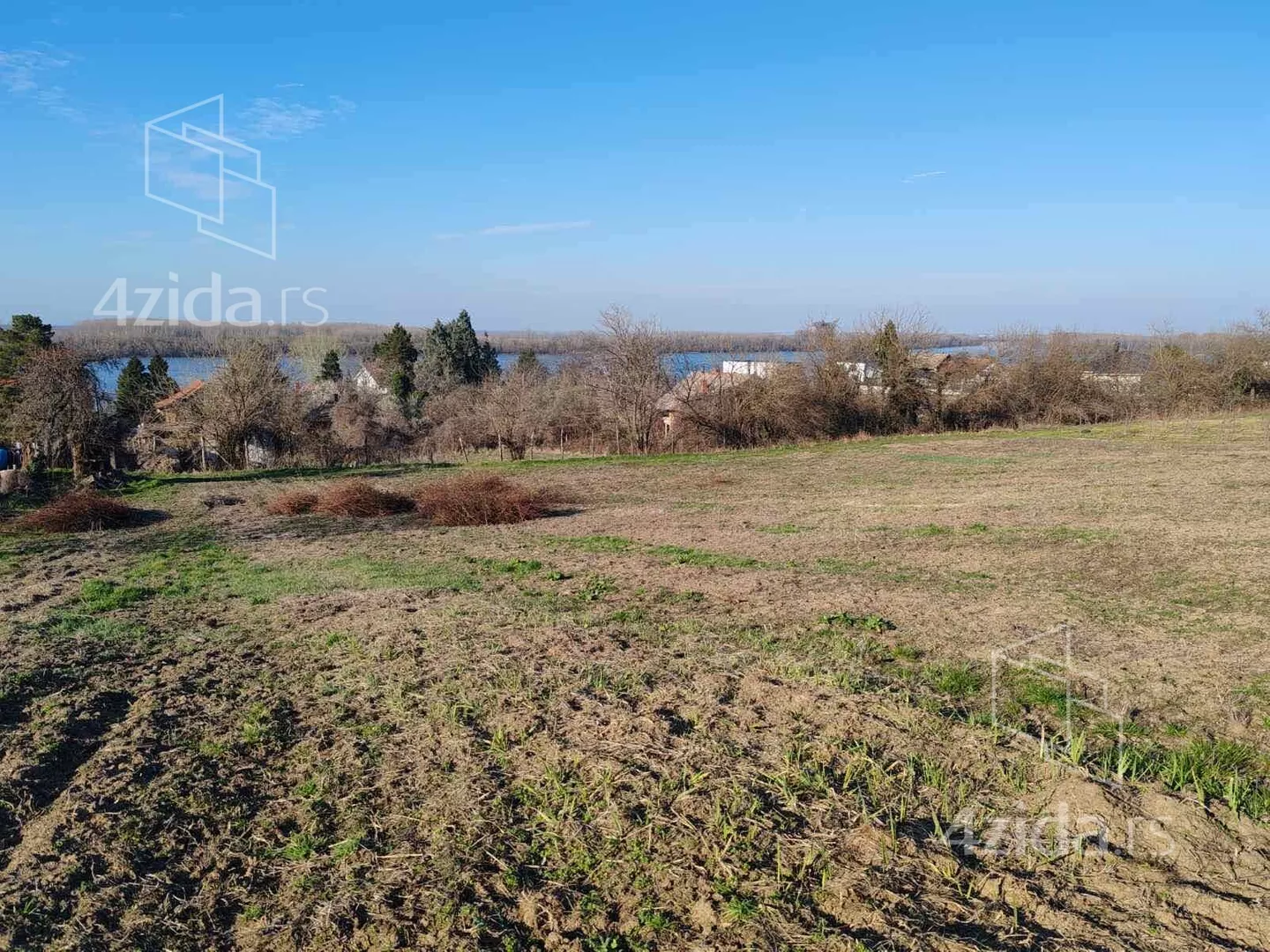 Građevinsko zemljište | 4zida