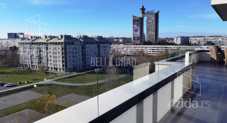 Petosoban stan | 4zida