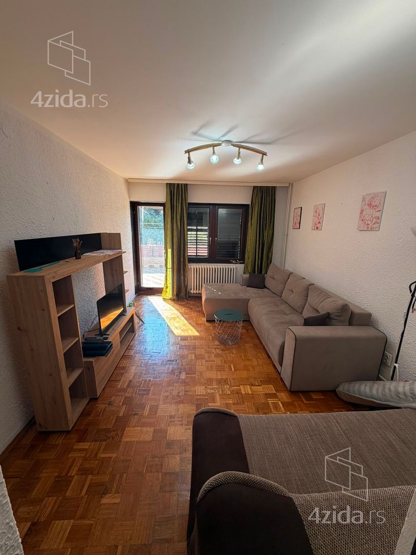 Продается двухкомнатная квартира, Grada Karare, 98.000€, 60m² — фото