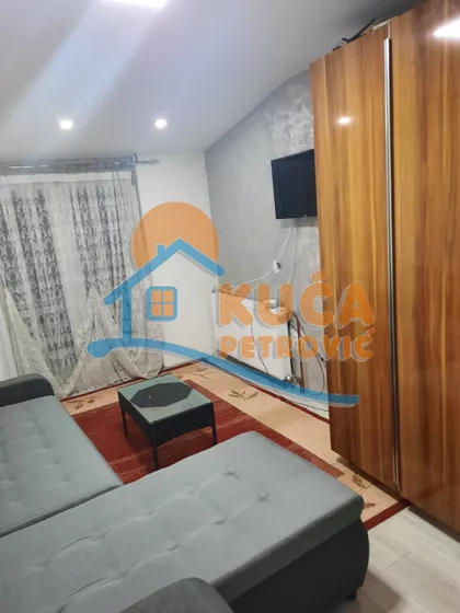 Somborska | 4zida.rs