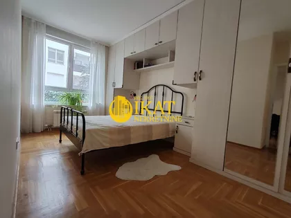 Mirka Milojkovića | 4zida.rs